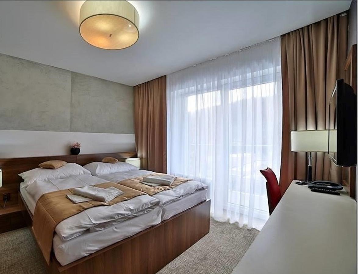 Hotel Alexander Bardejovské Kúpele Exteriör bild